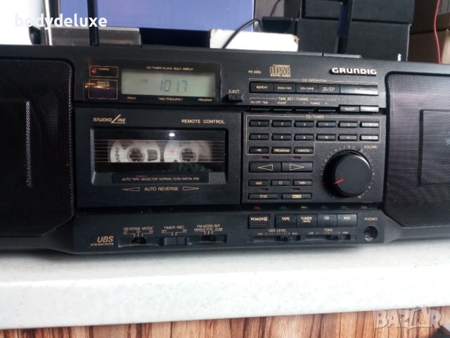 Grundig RR9900 радио-касетофон с компакт диск плейър, снимка 1 - Радиокасетофони, транзистори - 18877161