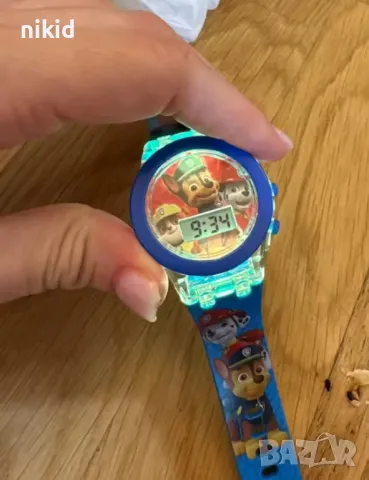 син светещ Пес Патрул pes paw patrul детски ръчен електронен дигитален часовник, снимка 3 - Детски - 49802299