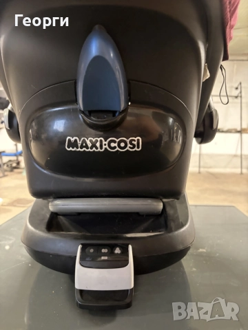 Детско столче Maxi-Cosi CabrioFix 0–13 кг + FamilyFix ISOFIX база, снимка 4 - Столчета за кола и колело - 56243448