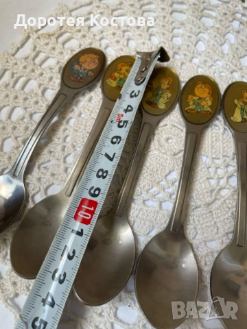 Красиви детски лъжички от Англия с маркировки, снимка 4 - Антикварни и старинни предмети - 51457165