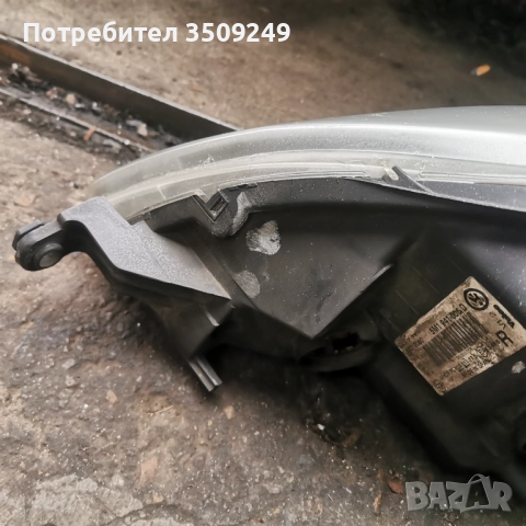 Фар за  VW Фолкцваген Голф 5+, снимка 4 - Автомобили и джипове - 52647089