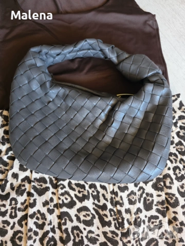 Bottega Veneta Jodie естествена кожа, снимка 3 - Чанти - 53973524