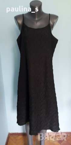 Копринена "Малка черна рокля" за повод или офис / голям размер 