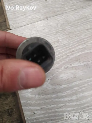 Регулатор налягане на гориво Alfa Romeo 156 , 1998-2005 2.4JTD 544274000, снимка 2 - Части - 47822455