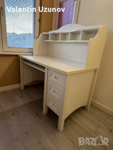 ПРОДАВАМ БЮРО - БЯЛО, снимка 9 - Бюра - 49913838