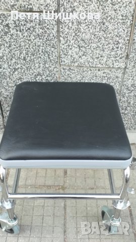 Тоалетен санитарен стол за трудноподвижни, снимка 3 - Столове - 42707096