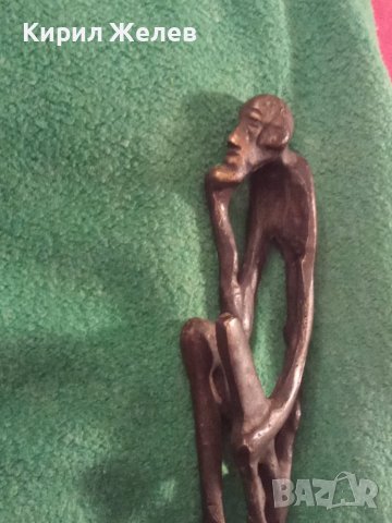 СТАРА БРОНЗОВА АФРИКАНСКА СТАТУЕТКА РЪЧНА ЕТНО АРТ ИЗРАБОТКА УНИКАТ с ТЪМНА ПАТИНА ФИГУРА 16647, снимка 2 - Статуетки - 31697021