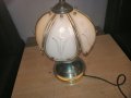 Продавам уникална и много красива настолна лампа, снимка 1