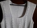 Дамска плетена бяла блузка без ръкав, снимка 2