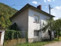 Къща в село Лопян, снимка 1