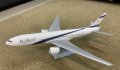 самолет Boeing 777-200 EL AL Israel Airlines 4X-ECC Pacmin - мащаб 1:100 (32 см.) пластмасов модел, снимка 1