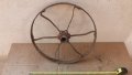 масивно метално ковавано възрожденско колело от каруца, файтон, снимка 5