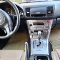 Subaru Legacy, снимка 5 - Автомобили и джипове - 42541699