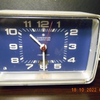 Junghans Synchro - Vox - Alarm Clock Vintage 1974, снимка 1 - Антикварни и старинни предмети - 38429974