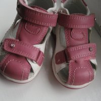 обувки за бебе и още, снимка 2 - Бебешки обувки - 25233402