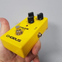 Nux CH-3 Chorus Electric guitar pedal effect - хорус педал за ел китара /КАТО НОВ/, снимка 5 - Китари - 36870260