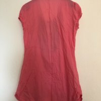 Дамска туника/блуза с къс ръкав в размер S, снимка 2 - Тениски - 31900885