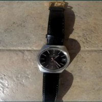 Немски мъжки кварцов часовник "Юнгханс", снимка 2 - Антикварни и старинни предмети - 29593171
