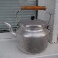 Чайник алуминиев от соца, снимка 1 - Аксесоари за кухня - 35087392