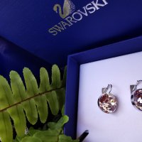 Оригинални обеци  Сваровски в кутия  Swarovski, снимка 3 - Обеци - 35453746