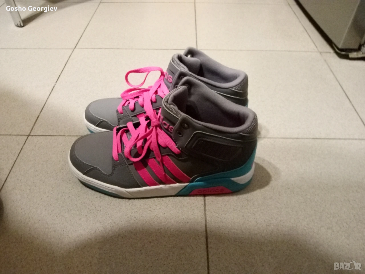 продавам дамски маратонки Адидас 40номер , снимка 1