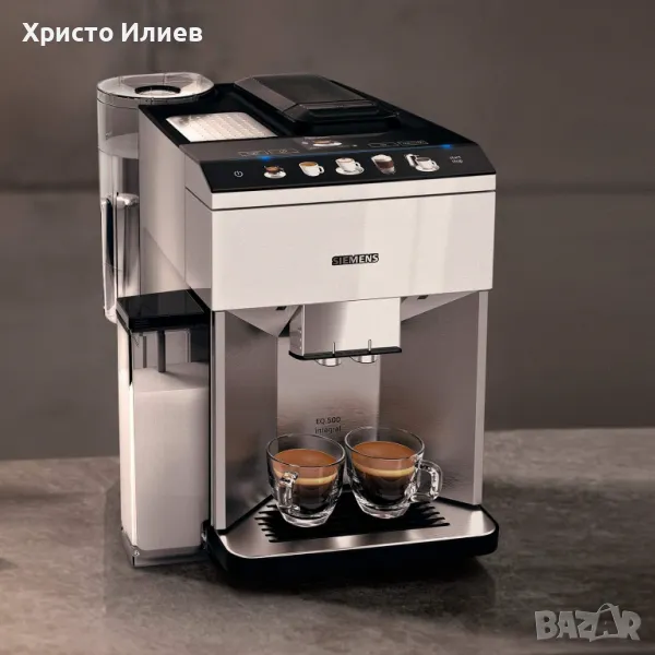 Кафеавтомат Siemens EQ 500 Бяла Кафемашина Сименс Каферобот с кана за мляко, снимка 1