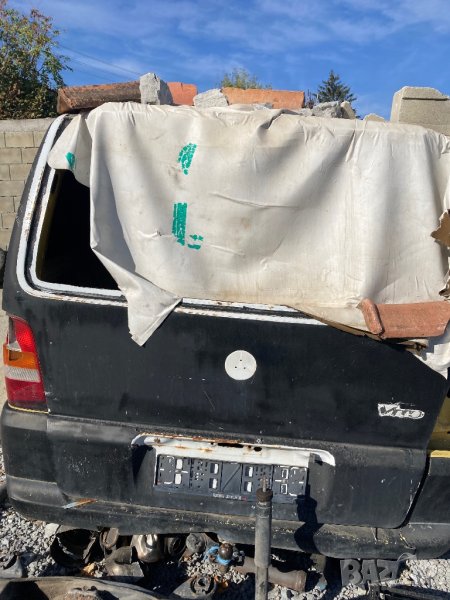 Vito W638 задна врата без прозорец , снимка 1