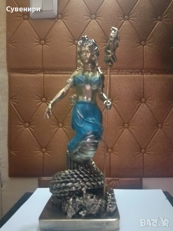 статуетка Медуза-33см., снимка 1