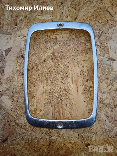 Гривна за фар на Мерцедес 407, снимка 1