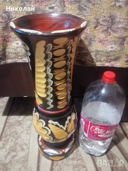 Продавам дървени вази с дърворезба големи, снимка 1