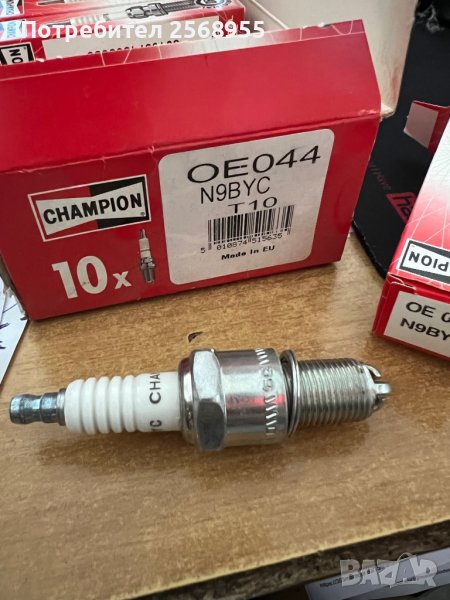 Запалителна свещ CHAMPION OE044/T10 N9BYC, M14x1.25 VW Golf III, Jetta Mk1, SEAT Ibiza II, 1982-1991, снимка 1