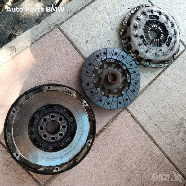 Демпферен Маховик и комплект съединител E46 E39 E53, снимка 1