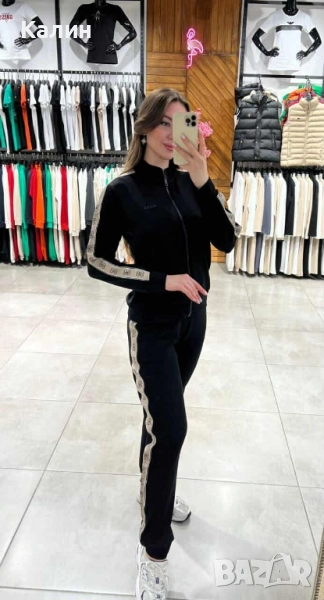 Ватирани дамски комплекти Guess - различни цветове - 75 лв., снимка 1