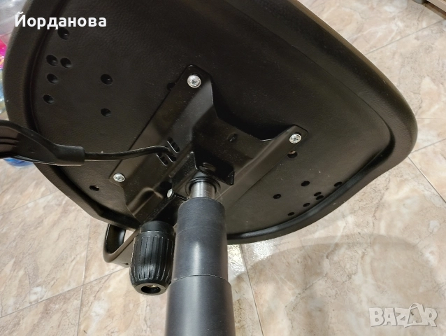 Стол от полиуретан , снимка 3 - Столове - 52915006