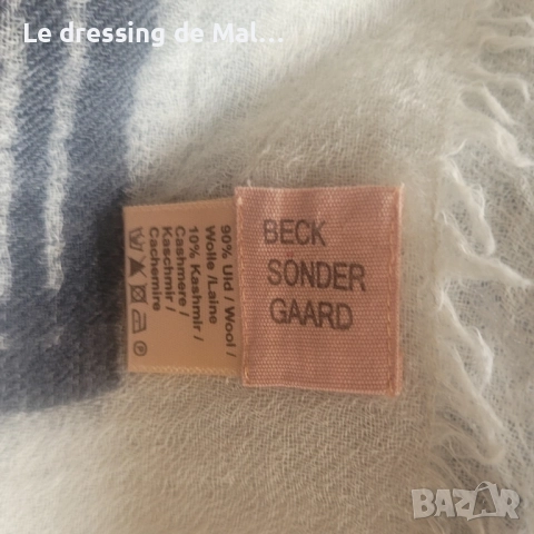 Шал на Becksondergaard, снимка 3 - Шалове - 51912637