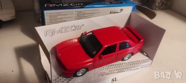 Метална кола BMW e30 , снимка 6 - Колекции - 56401903