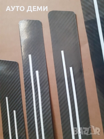 Качествени карбон черни стикери за прагове на автомобил кола марка R line Р лайн + подарък , снимка 11 - Аксесоари и консумативи - 45343183