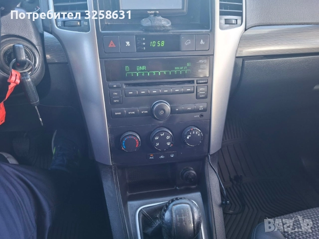 Шевролет Каптива 2.4 газ бензин, снимка 4 - Автомобили и джипове - 52578758