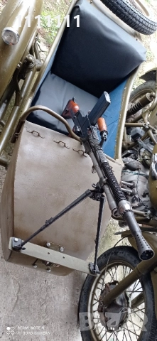 Урал 650 и картечница Брен 1937г., снимка 4 - Антикварни и старинни предмети - 50598414