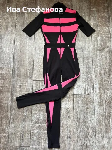 Нов спортно елегантен фитнес  спорт черен розов гащеризон 