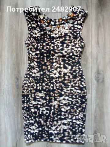 Ефектна дамска рокля Н&М, снимка 2 - Рокли - 48963859