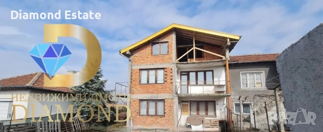 Триетажна къща в град Гълъбово, снимка 2 - Къщи - 48701649