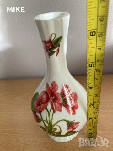 Порцелан на Aynsley и Johnson Bros, снимка 5 - Други ценни предмети - 53195418