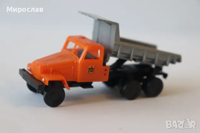 IGRA?? H0 1/87 PRAGA TATRA КАМИОН САМОСВАЛ МОДЕЛ КОЛИЧКА ИГРАЧКА, снимка 5 - Колекции - 49242546