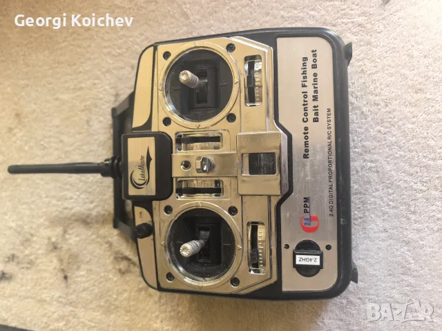 управление на лодка за захранка LAKEMASTER M-2