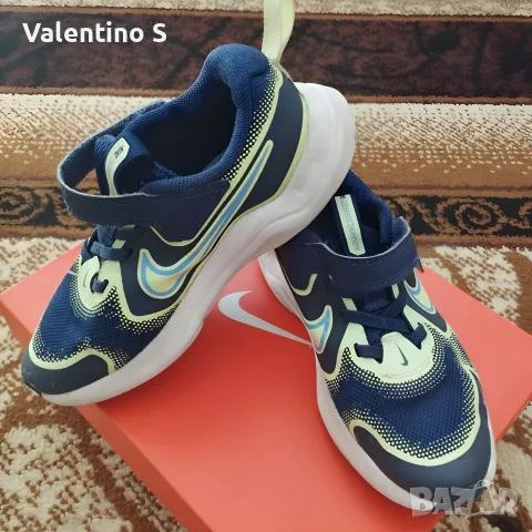 Детски маратонки Nike №29.5 , снимка 5 - Детски маратонки - 56113502