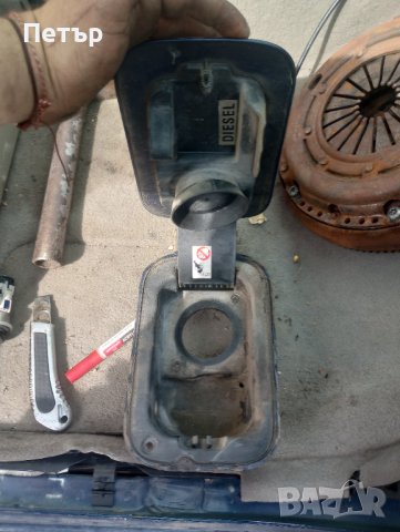 Вратичка резервоар Рено Меган Сценик 2 , снимка 2 - Части - 40781289