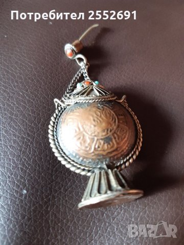 Шише за парфюм, снимка 4 - Антикварни и старинни предмети - 35351794