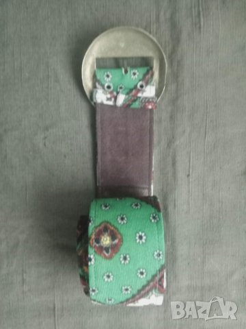 Продавам винтидж дамски колан от соца ..хипарски, снимка 3 - Колани - 30790030
