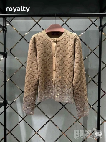 Gucci дамски комплекти , снимка 3 - Комплекти - 51997645